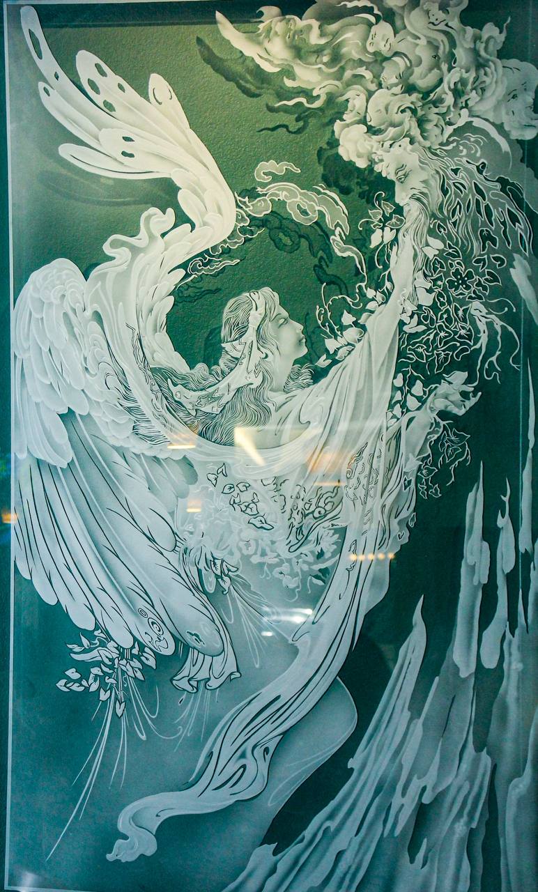 Hafez Restaurant-Engraving Techniques 6 Farshchian-inspired etched glass panel at Hafez Restaurant