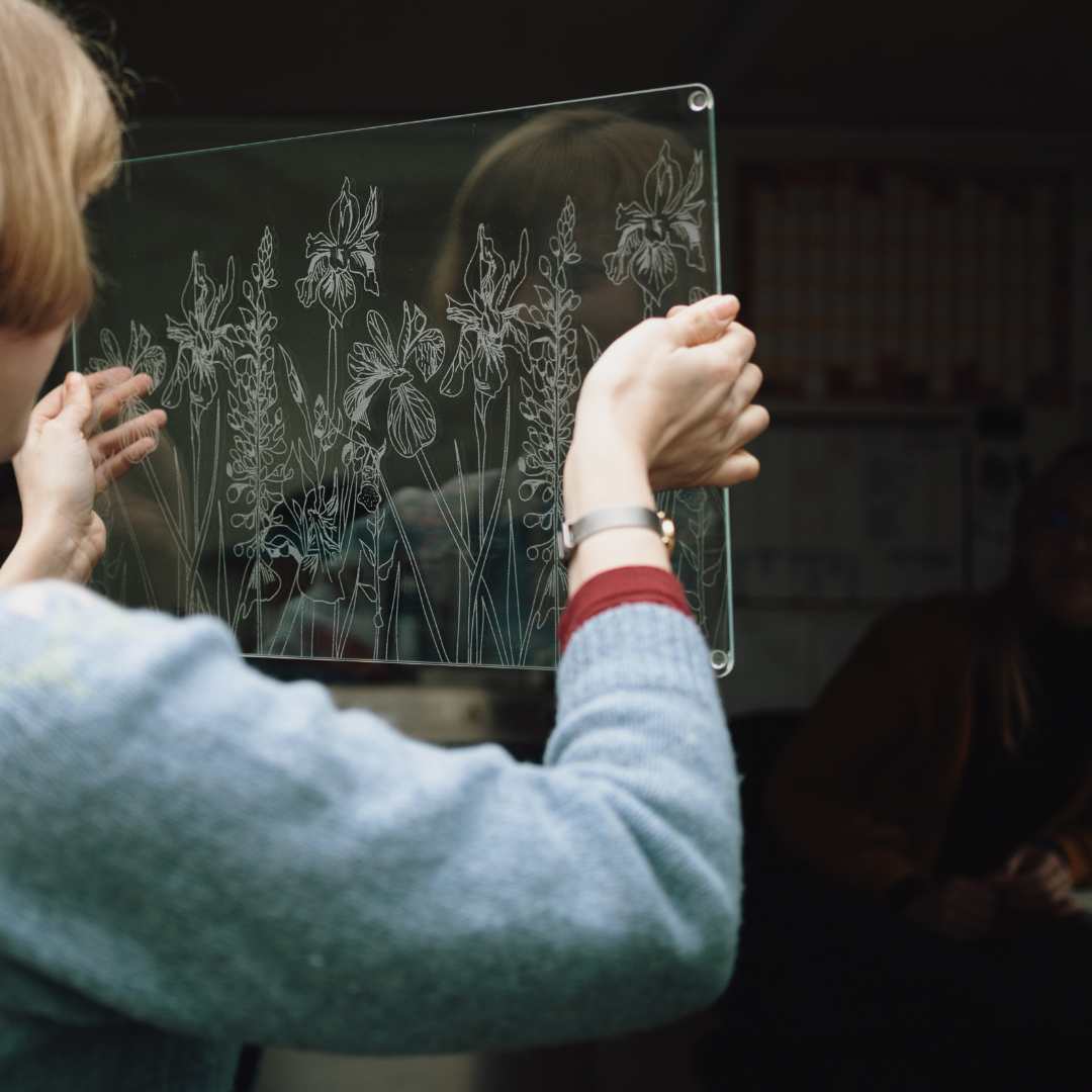 About Us – Custom Glass Etching Las Vegas | Ultimate Glass Etching 7 gifts, weddings, and special occasions.